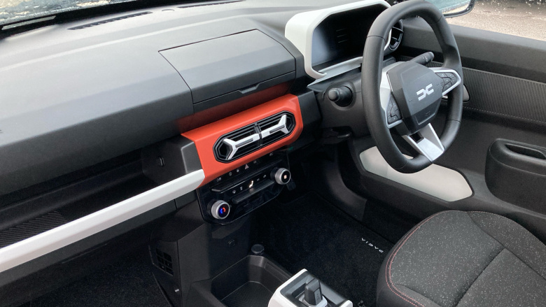 Dacia Spring 27kWh Expression 65 48kW 5dr Auto Electric Hatchback